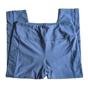 Mondetta blue workout yoga leggings with pockets